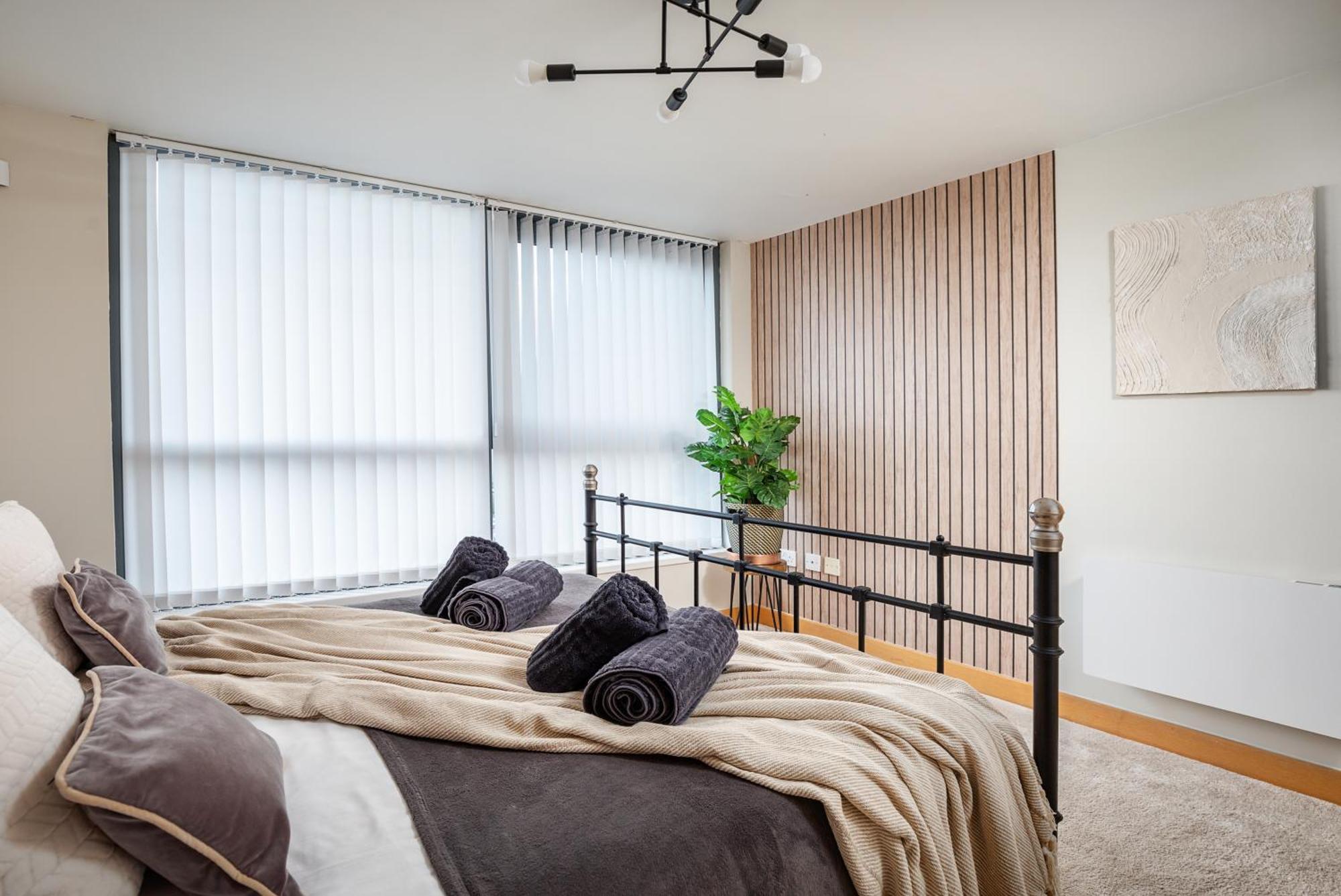 Large Central Penthouse In Leeds Leeds  Eksteriør billede